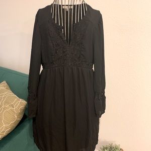 Black knee length loose fitting dress size XS